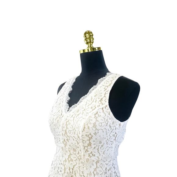 Soprano White Lace Overlay Sleeveless Sheath Dress - Small - Picture 6 of 9